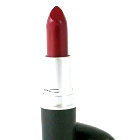 Diva- Mac lipstick - Picture 1 of 1
